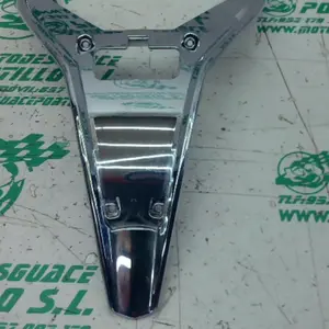 Foto de Embellecedor del frontal Kymco PEOPLE S 125 referencia 369-23-46699 foto 2