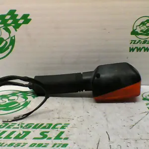 Foto de Intermitente delantero derecho Suzuki GS 500 E referencia 290-20-36941 foto 8
