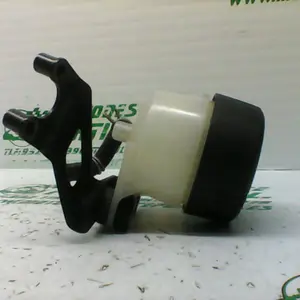 Foto de Depósito del líquido de frenos BMW F 800 ST referencia 312-19-28755 foto 4