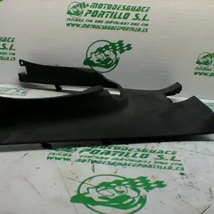 Foto de Carcasa bajo asiento Kymco Super Dink 125 referencia 100-22-36559 foto 5