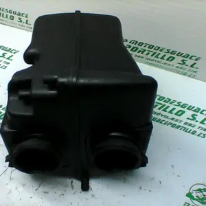 Foto de Caja de filtro Suzuki GS-500-F referencia 166-19-21479 foto 1