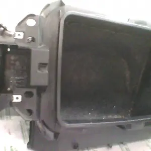 Foto de Porta-casco Piaggio X9 250 referencia 44-18-12404 foto 4