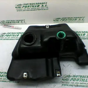 Foto de Deposito gasolina Vespa LX 50 2T referencia 199-22-41922 foto 6