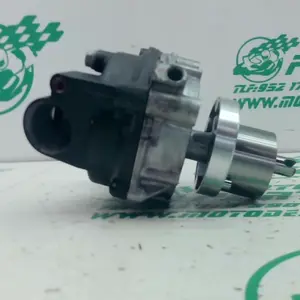 Foto de Bomba de agua Kawasaki Z 900 referencia 6-24-47603 foto 3
