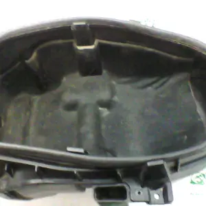 Foto de Porta-casco Peugeot Satelis 125 referencia 11-19-18977 foto 3