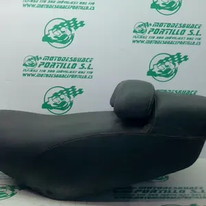 Foto de Asiento Piaggio HEXAGON GTX referencia 323-22-42692 foto 3
