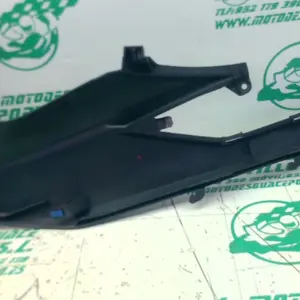 Foto de Carcasa lateral derecha Honda FORZA 125 referencia 396-25-48995 foto 6