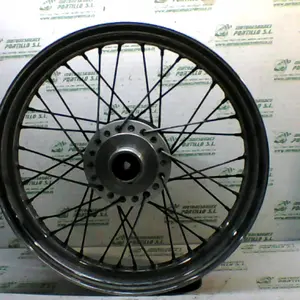 Foto de Llanta delantera Suzuki MARAUDER 125I referencia 227-18-15741