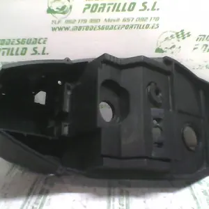 Foto de Porta-casco Yamaha Why 50 2T referencia 198-18-15195 foto 2