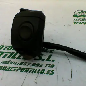 Foto de Piña izquierda Peugeot Satelis 125 referencia 336-20-43128 foto 10