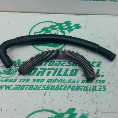 Foto de Tubo de gases Honda PS 125 referencia 106-24-47790