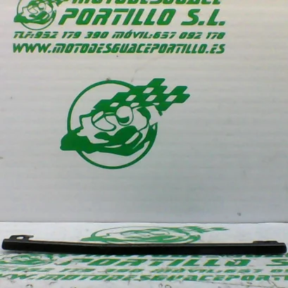 Foto de Soporte de batería BMW K1200R referencia 133-20-38580