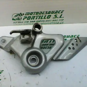 Foto de Estribera delantera derecha Honda CBF 125 M referencia 166-22-34780 foto 8