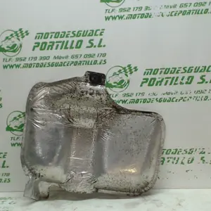 Foto de Protector del depósito de gasolina Suzuki Burgman 125 08-10 referencia 50-17-7179