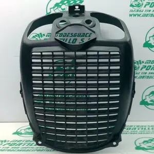 Foto de Protector de radiador Piaggio X8 125 referencia 295-20-37715 foto 4