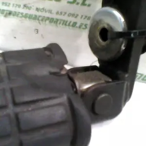 Foto de Reposapies delantero derecho Yamaha special 250 referencia 183-16-6557