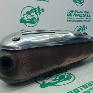 Foto de Tubo de escape Vespa LX 125 referencia 448-23-47083 foto 5