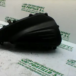 Foto de Caja de filtro Peugeot tweet 125 referencia 212-19-21793 foto 10