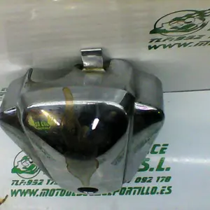 Foto de Embellecedor lateral izquierdo Hyosung aquila 650 i referencia 27-19-19312 foto 5