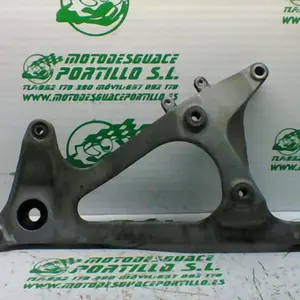 Foto de Basculante Honda SH 125 00-04 referencia 382-22-39354 foto 2