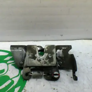 Foto de Cerradura del asiento Gilera DNA 50 referencia 38-23-42506 foto 4