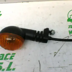 Foto de Intermitente trasero izquierdo Peugeot Ludix 50 referencia 116-18-25716 foto 11
