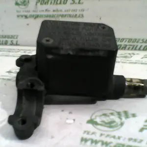 Foto de Bomba de freno trasero Aprilia Sport city 250 inyeccion 09-10 referencia 109-21-31711 foto 9