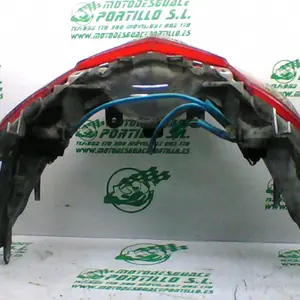 Foto de Piloto trasero Kymco Super Dink 125 referencia 52-19-33560 foto 8