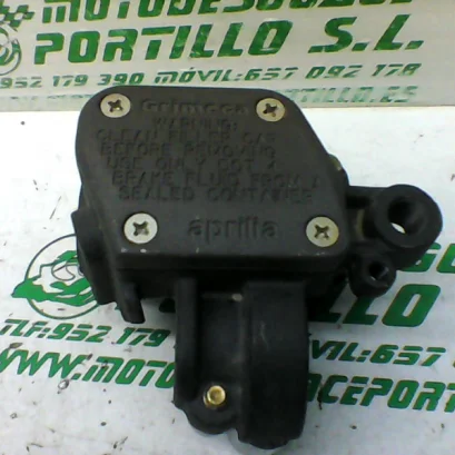 Foto de Bomba de freno delantero Aprilia ARRECIFE 200 referencia 294-20-28563