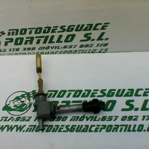 Foto de Grifo gasolina Peugeot Ludix 50 referencia 35-24-47142 foto 8