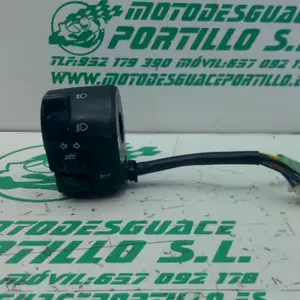 Foto de Piña izquierda Yamaha N MAX 125 referencia 394-23-46371 foto 8