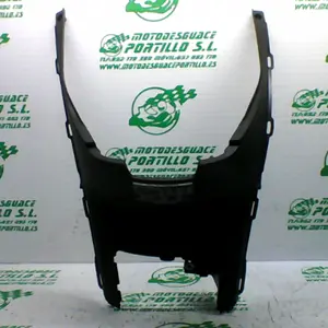 Foto de Carcasa bajo asiento Honda Lead 110 referencia 77-17-39066 foto 2