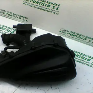 Foto de Caja de filtro Peugeot tweet 125 referencia 212-19-21793