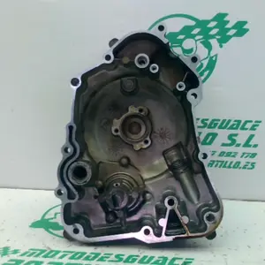Foto de Tapa de encendido con bomba de agua Kymco Super Dink 125 referencia 360-23-48048 foto 2
