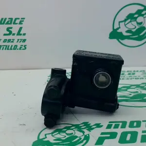 Foto de Bomba de freno trasero Sym JOYMAX 125 GTS referencia 375-21-38905 foto 3