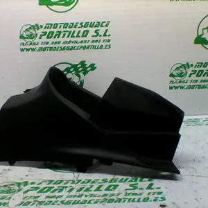 Foto de Carcasa delantera del motor Suzuki BURGMAN 125 - 15 referencia 179-20-35764 foto 2