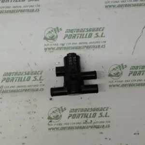 Foto de Válvula de gases Suzuki Gsr 600 referencia 26-16-808