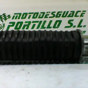 Foto de Reposapies trasero Kymco VENOX 250 referencia 257-19-39720 foto 23