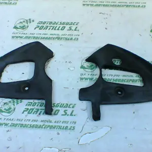Foto de Embellecedor de cabezón Yamaha FLAME 125R 97-00 referencia 117-17-12728 foto 2