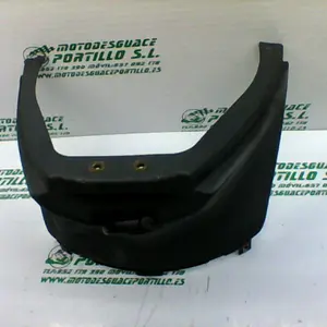 Foto de Carcasa bajo asiento Piaggio FLY 125 4T referencia 50-20-25309 foto 4