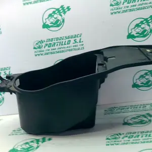 Foto de Porta-casco Honda ARROBA 125 referencia 372-21-38203 foto 2