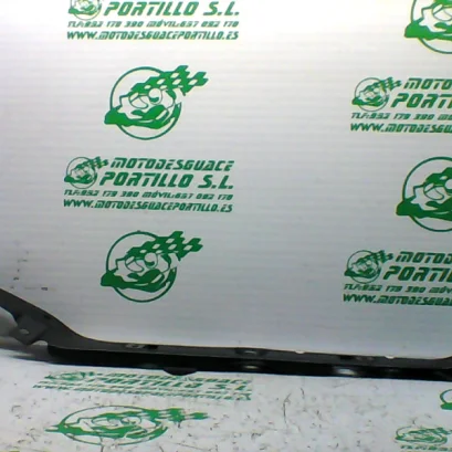 Foto de Soporte de suelo Piaggio MP3 250 RL referencia 397-21-40198