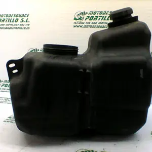 Foto de Deposito gasolina Peugeot Satelis 125 referencia 11-19-19011 foto 5