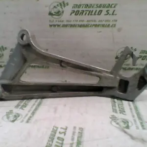Foto de Estribera trasera derecha Honda CBR 125 referencia 125-16-12594