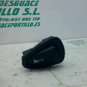Foto de Interruptor de claxon Honda SH 125I 13-16 referencia 65-24-47341