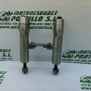 Foto de Puente sujeción del manillar Kawasaki Eliminator 125 referencia 274-18-17517