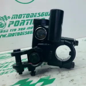 Foto de Bomba de freno trasero Kymco PEOPLE S 125 referencia 369-23-46736 foto 2