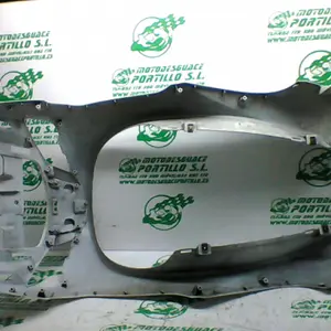 Foto de Frontal Peugeot TWEET 125 15-18 referencia 8-24-46985 foto 14