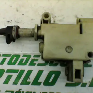 Foto de Motor puerta trasera Piaggio X8 125 referencia 86-19-18641 foto 5