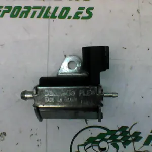 Foto de Bomba de aceite Peugeot Ludix 50 referencia 35-24-47141 foto 4